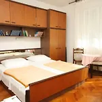 7991b