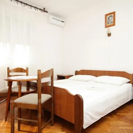 7991b 3* Mali Lošinj